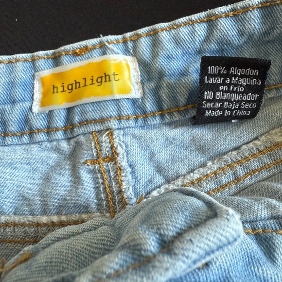 Highlight Distressed Light Blue Women's Jeans in Size S - Picture 4 of 11